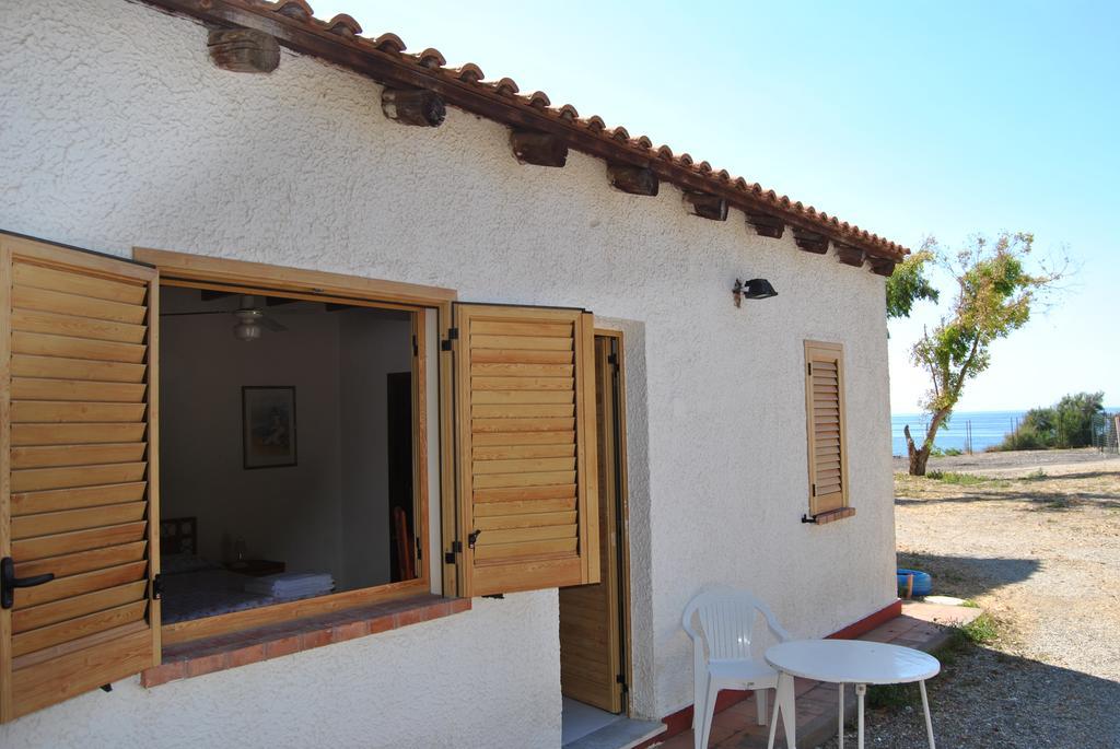 Camping B&B Gioiosa Gioiosa Marea Εξωτερικό φωτογραφία