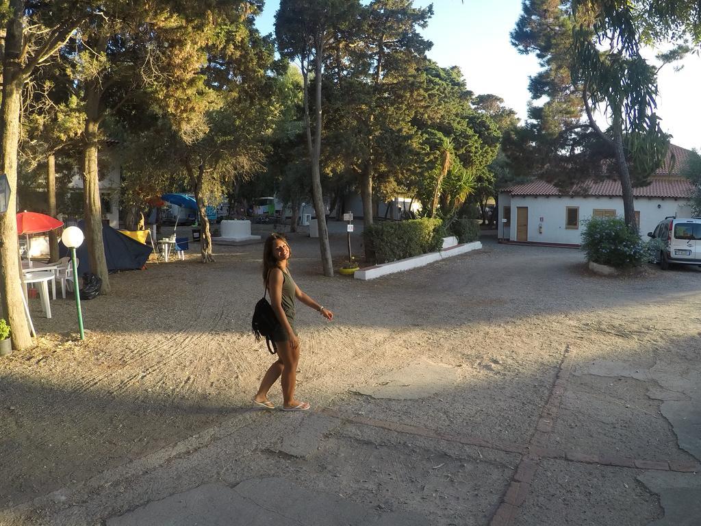 Camping B&B Gioiosa Gioiosa Marea Εξωτερικό φωτογραφία