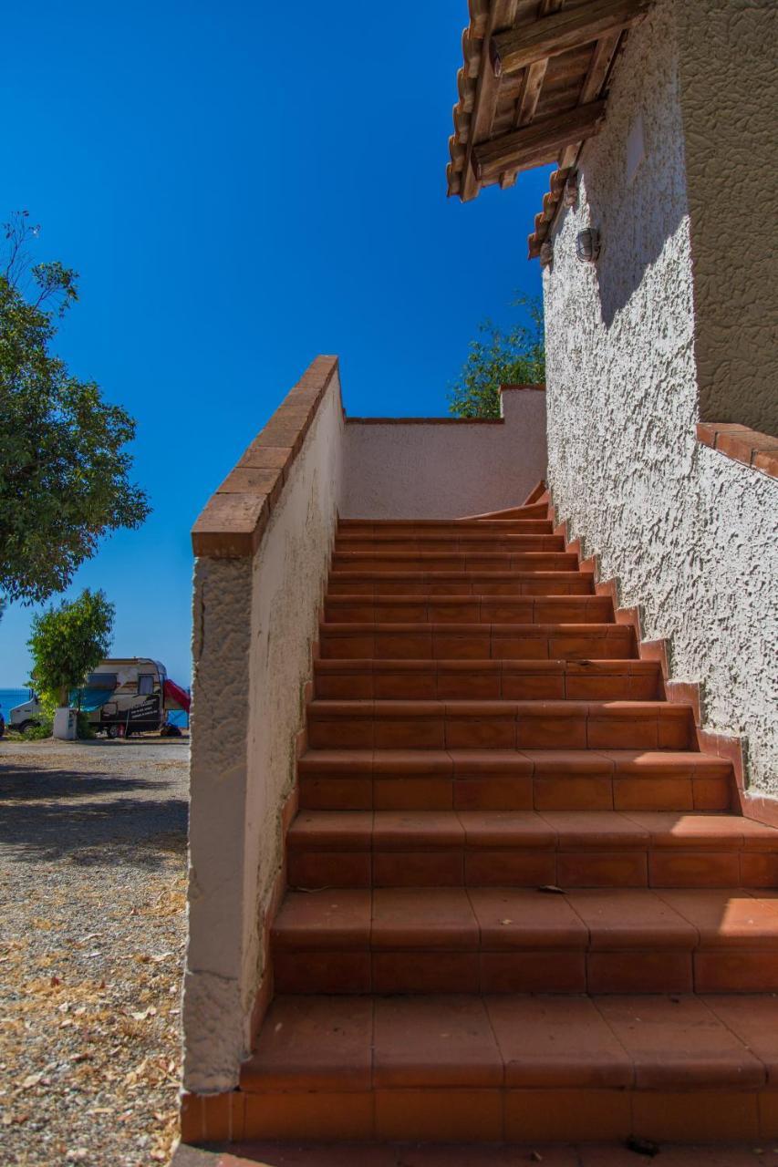 Camping B&B Gioiosa Gioiosa Marea Εξωτερικό φωτογραφία
