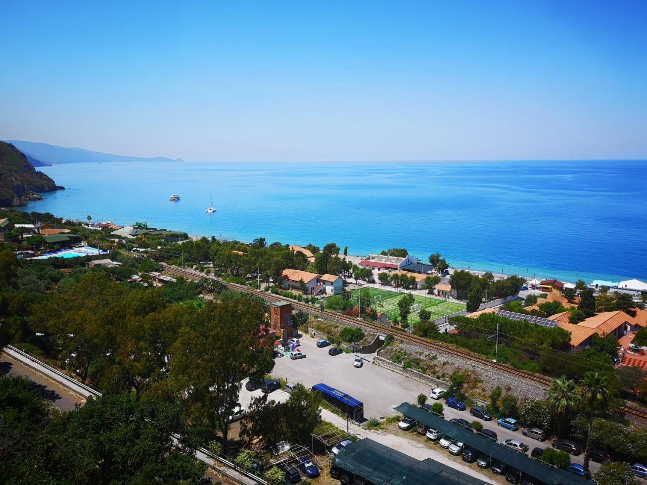 Camping B&B Gioiosa Gioiosa Marea Εξωτερικό φωτογραφία